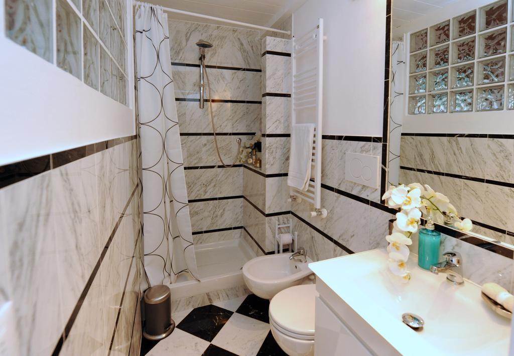 Acacia Firenze - Ciclamino Apartment Luaran gambar