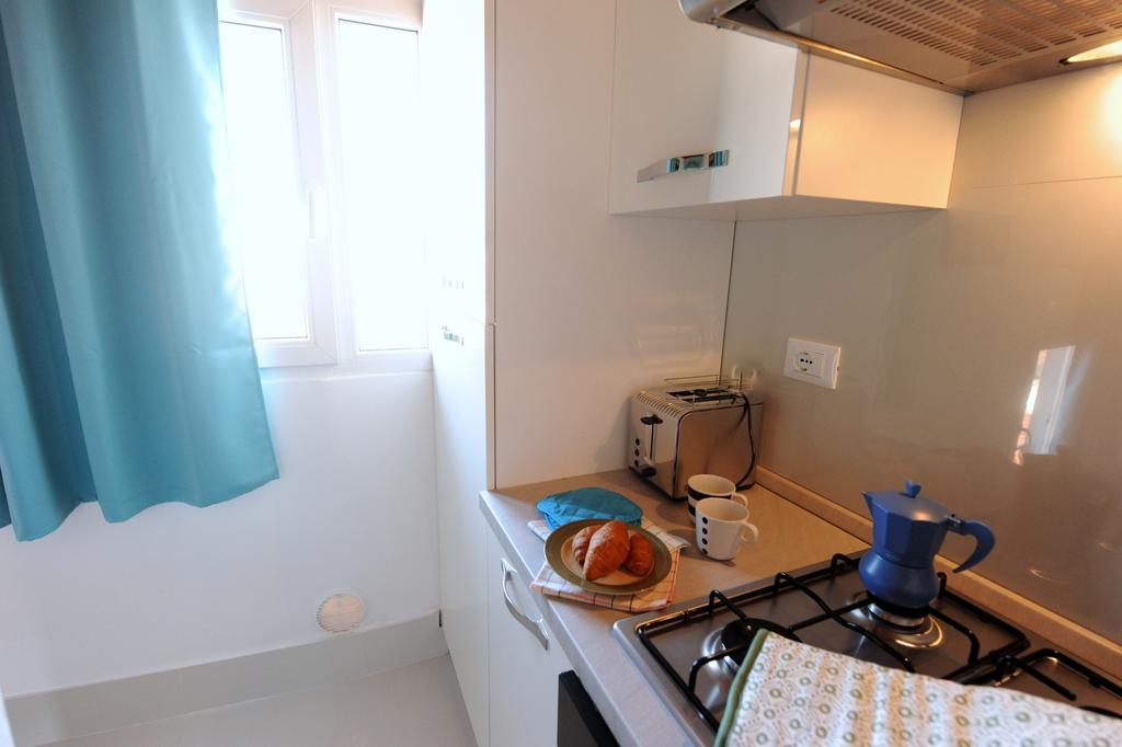 Acacia Firenze - Ciclamino Apartment Luaran gambar